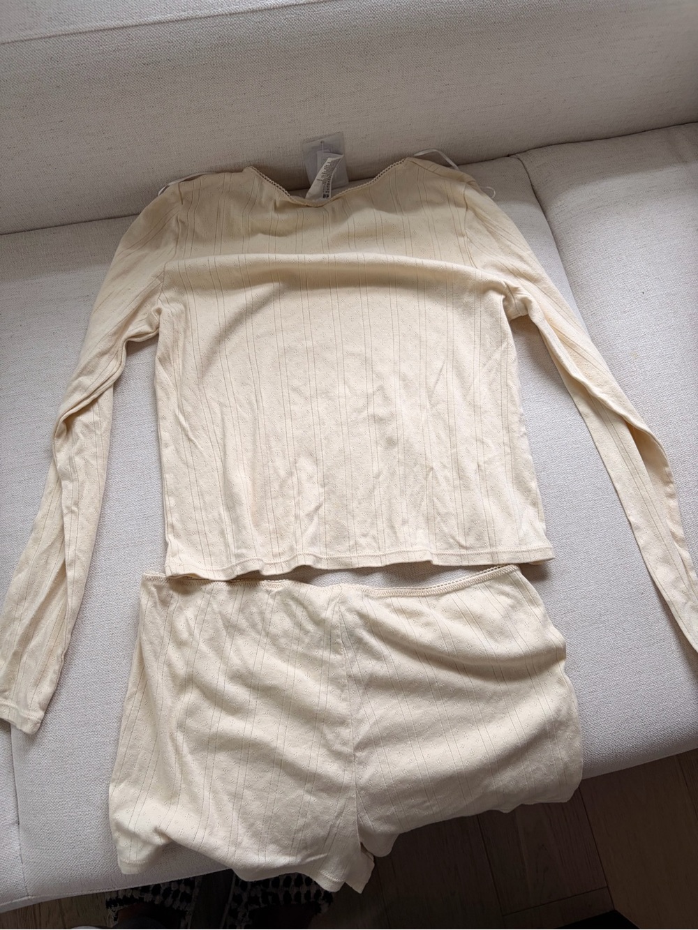 H&M butter yellow Ribbed Long-Sleeve Sleep Top & Shorts Set size large